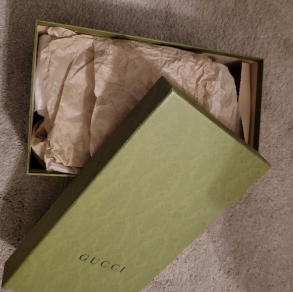 Authentic leather Gucci shoes - Picture 14 of 14